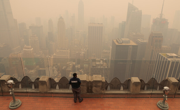 ניו יורק נצבעה כתום עקב זיהום אוויר חמור (צילום: רויטרס)