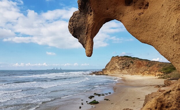 חוף גדור (צילום: שרון קדם, רשות הטבע והגנים)