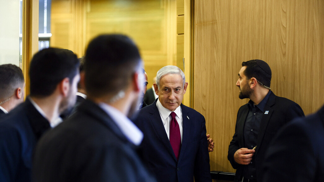 ראש הממשלה נתניהו ביציאה מישיבת סיעת הליכוד
