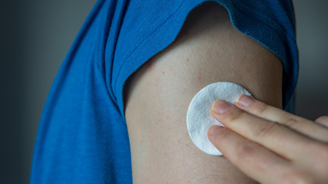 זרוע פצועה, פצע, יד