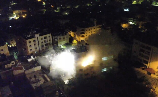 צה"ל הרס את בית אחד המחבלים שביצעו את הפיגוע (צילום: דובר צה"ל)