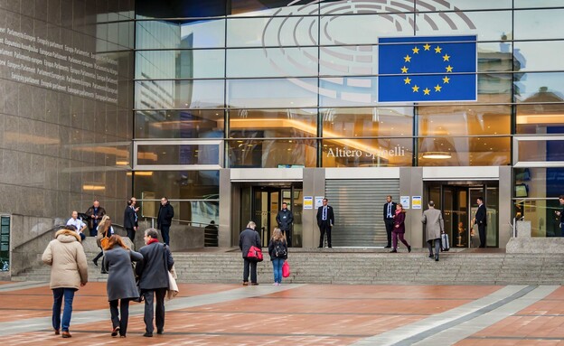הפרלמנט האירופי בבריסל (צילום: Roman Yanushevsky, shutterstock)