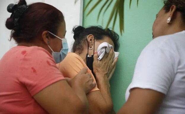 אסון בכלא בהונדורס, עשרות נשים נהרגו (צילום: ap)