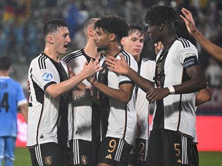 בהמשך הגרמנים השוו (getty)