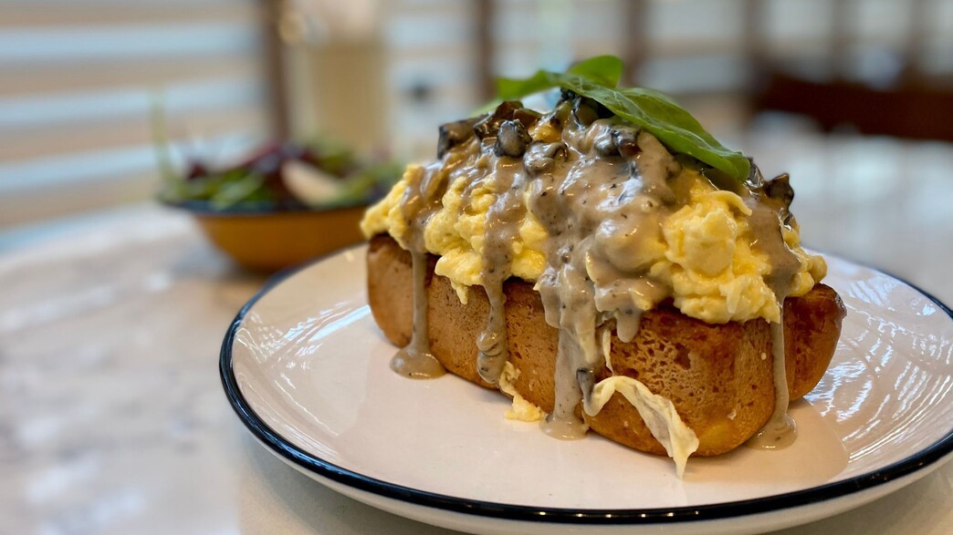 קפה נעה - בריוש ומקושקשת קפה נעה - בריוש ומקושקשת