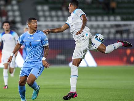 טוקלומטי. לא הצליח להשפיע כמחליף (אסי קיפר, ההתאחדות לכדורגל)