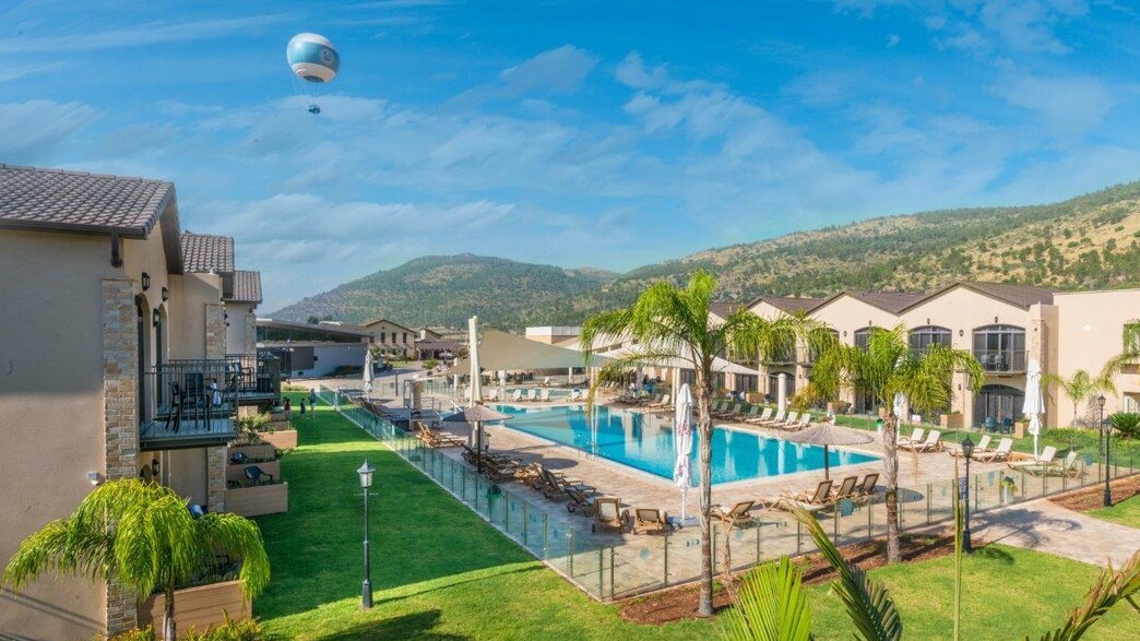 מלון גליליון, עמק החולה