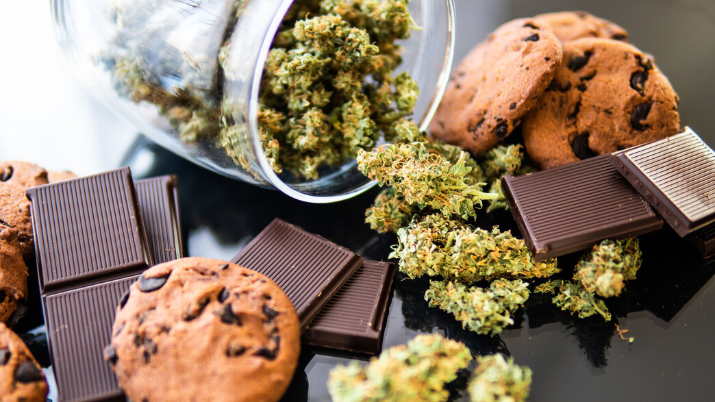 שוקולד וקנאביס