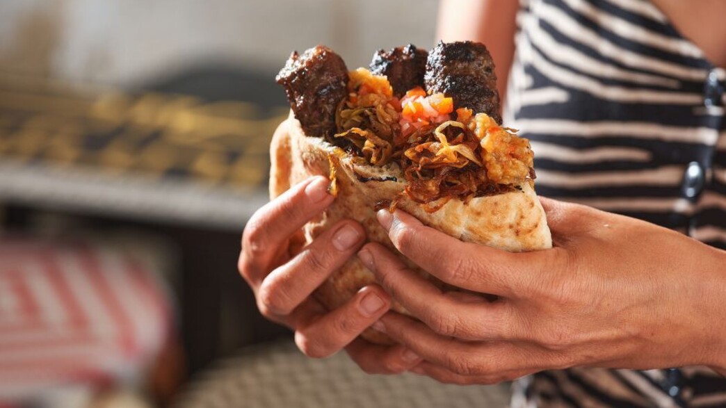 ואפשר גם בפיתה ואפשר גם בפיתה