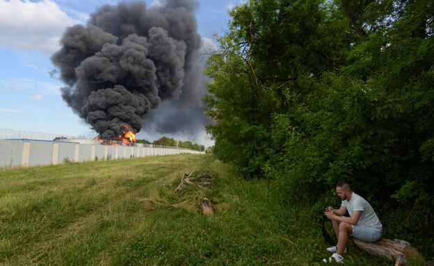 שרפה במהלך המרד של כוח וגנר ברוסיה (צילום: רויטרס)