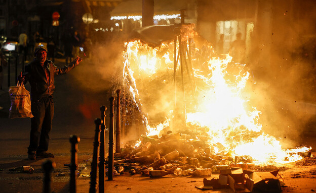 מהומות בפריז (צילום: reuters)