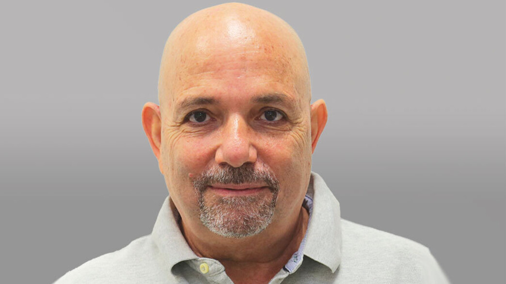 חיים משען חיים משען