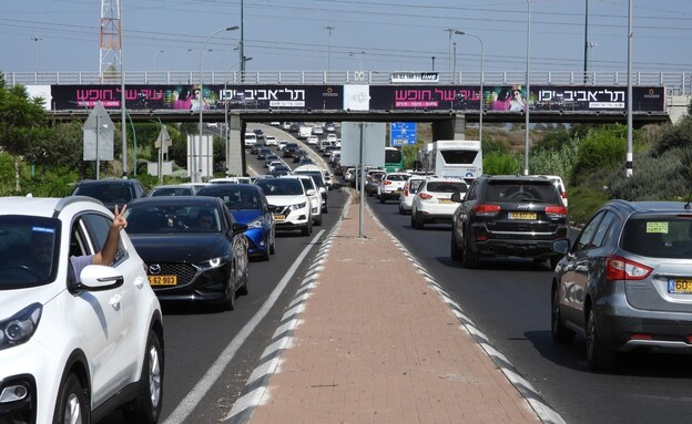 קמפיין תל אביב (צילום: שמול)