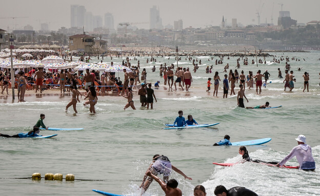חוף תל אביב (צילום: אבשלום ששוני, פלאש 90)