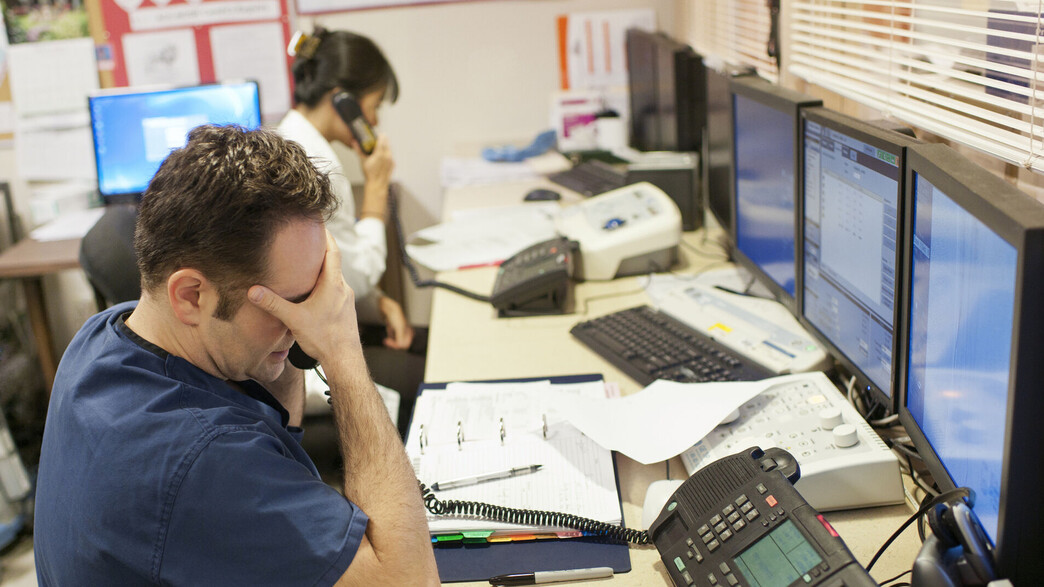 הייטק משרד משרדים עובדי עובדים חברה חברות פיטורים 