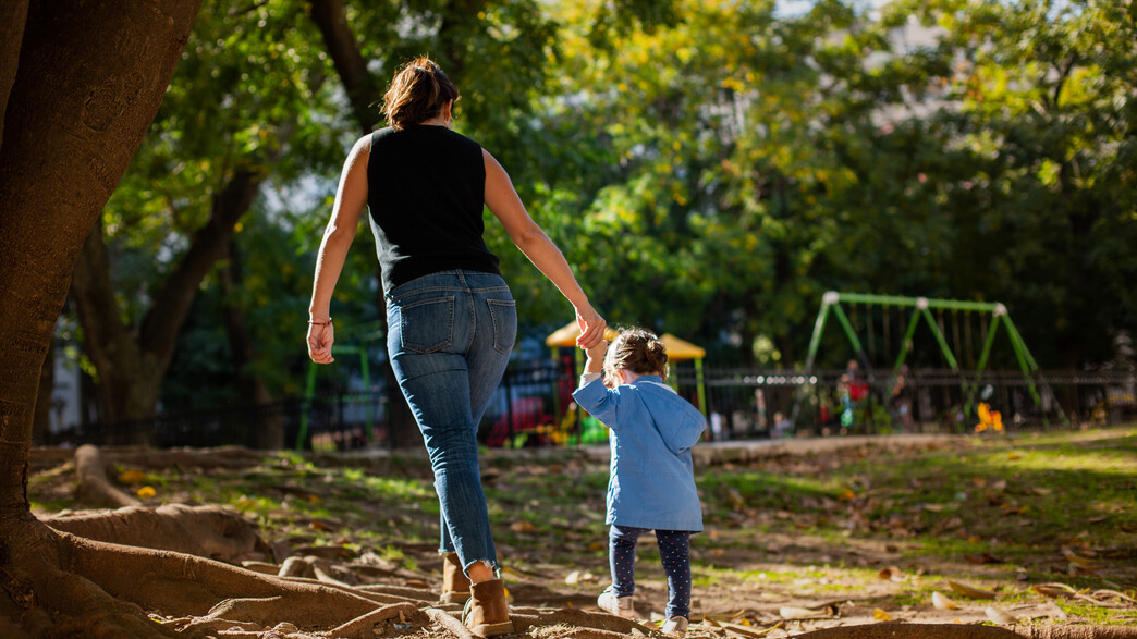 אמא וילדה, אילוסטרציה אמא וילדה, אילוסטרציה