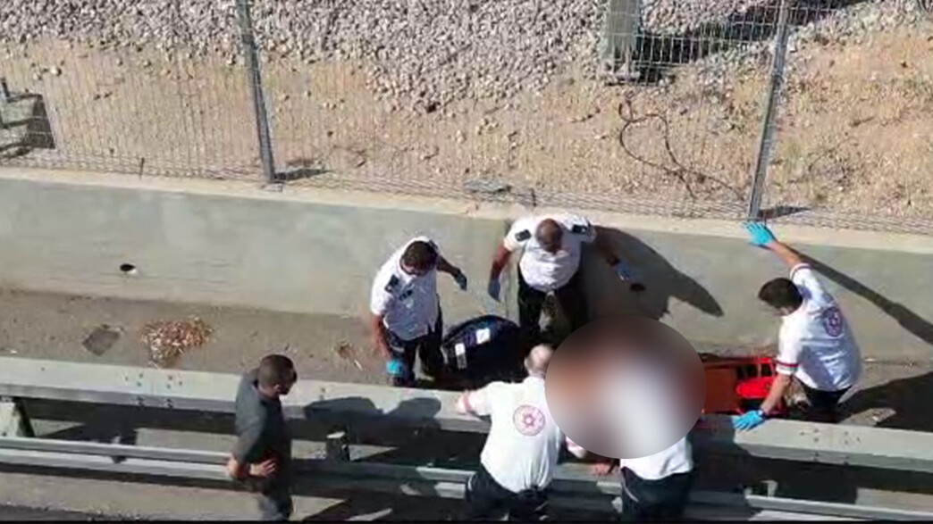 מפגינה נפצעה מפגיעת רכב ליד רעננה