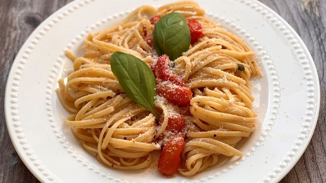 לינגוויני עגבניות שרי