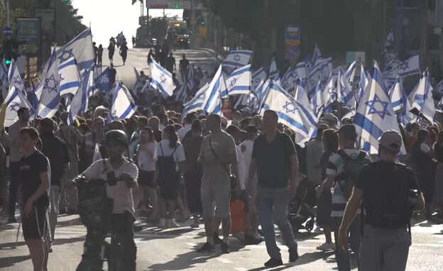 הפגנות תומכי הרפורמה המשפטית בקפלן, תל אביב