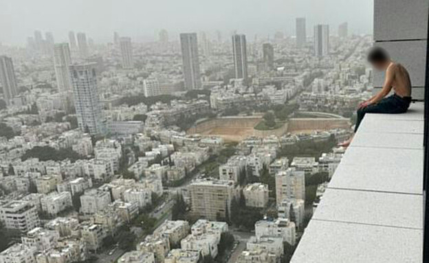 יחידת המו"מ של המשטרה, קומה 48 בתל אביב 2022 (צילום: דוברות המשטרה)