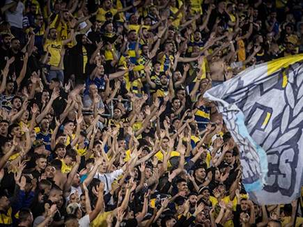 אוהדי מכבי ת&quot;א. רובי קין יחזיר את האליפות? (אלן שיבר)