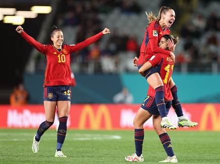 ניצחון מהדהד לספרד (קרדיט: Getty) (צילום: ספורט 5)
