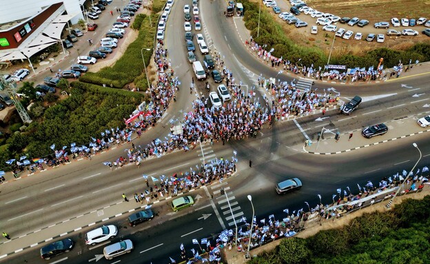 הפגנות בצומת הגומא (צילום: אמיר שושני)