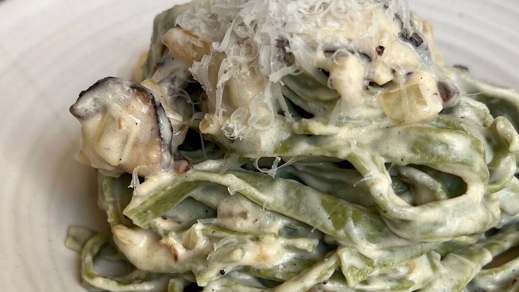 פסטה מוקרמת