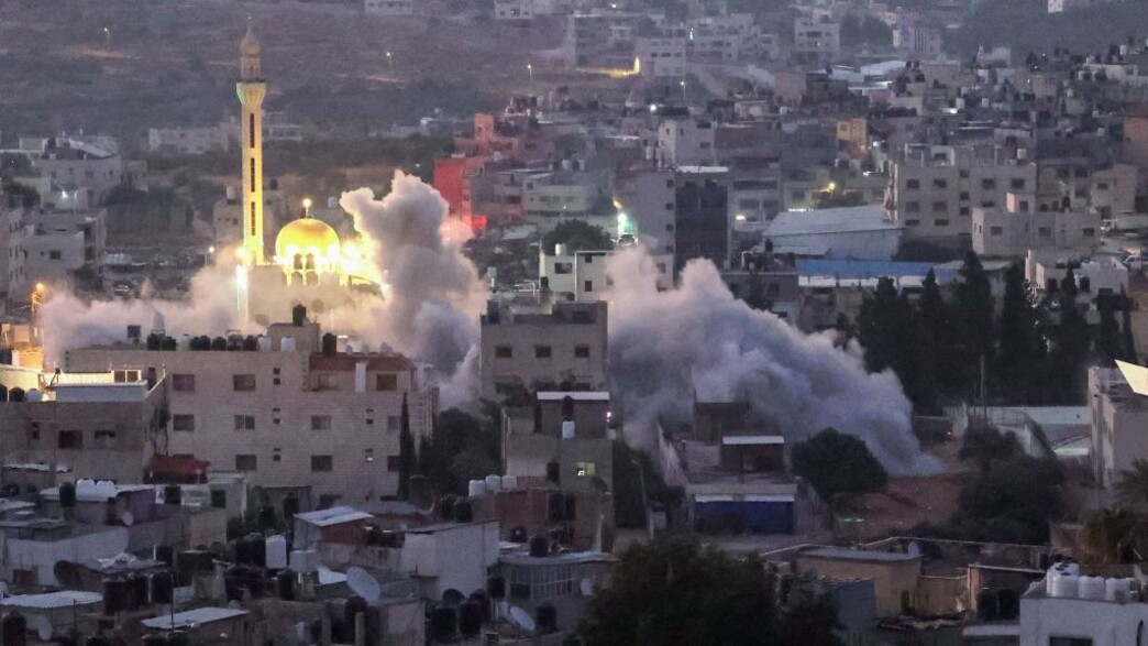 אש בעימותים בין פלסטינים לכוחות הביטחון (צילום: JAAFAR ASHTIYEH/AFP)