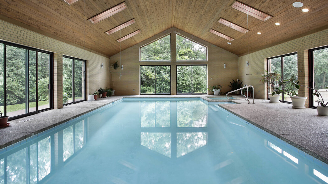 בריכה פנימית, ברכה בבית בריכה פנימית, ברכה בבית