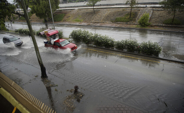 הסופה הילרי בקליפורניה (צילום: AP)