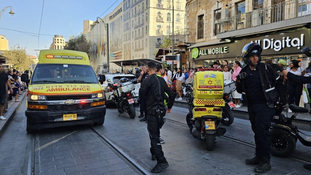 זירת תאונת דרכים ברחוב יפו בירושלים