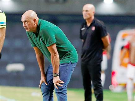 פתח את העונה בצורה פושרת. לם (אלן שיבר)