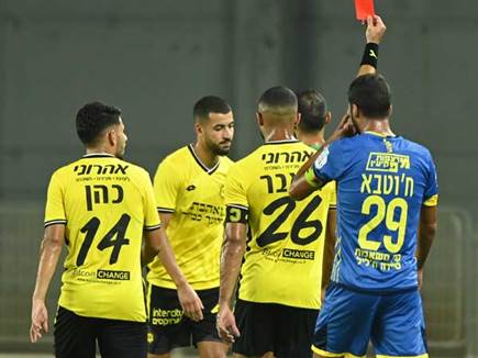 פתיחה רעה לעונה עבורו. אואמאו (ברני ארדוב)