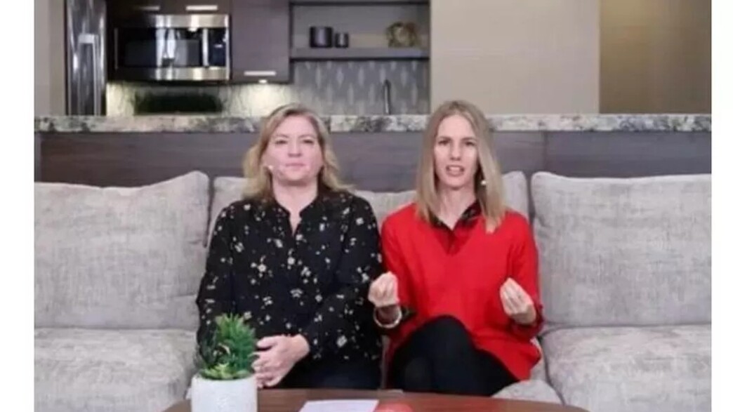 רובי פרנק (מימין) ושותפה ג'ודי נאן הילדברנדט רובי פרנק (מימין) ושותפה ג'ודי נאן הילדברנדט