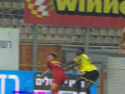 העבירה שנשרקה נגד ג'ורג' בדקה ה-20