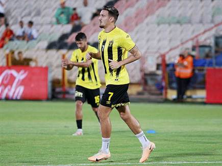 בית&quot;ר עלתה במטרה סוף סוף לנצח (צילום: קובי אליהו)