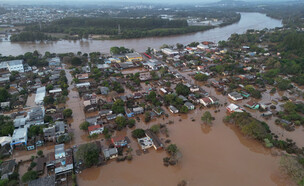סופת ציקלון הציפה אזורים נרחבים בדרום ברזיל (צילום: רויטרס)