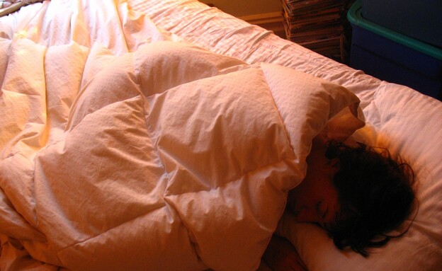 אישה ישנה (צילום: יחסי ציבור)