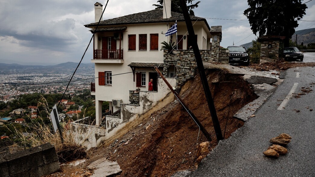 נזקי הגשמים הכבדים ביוון (צילום: רויטרס)