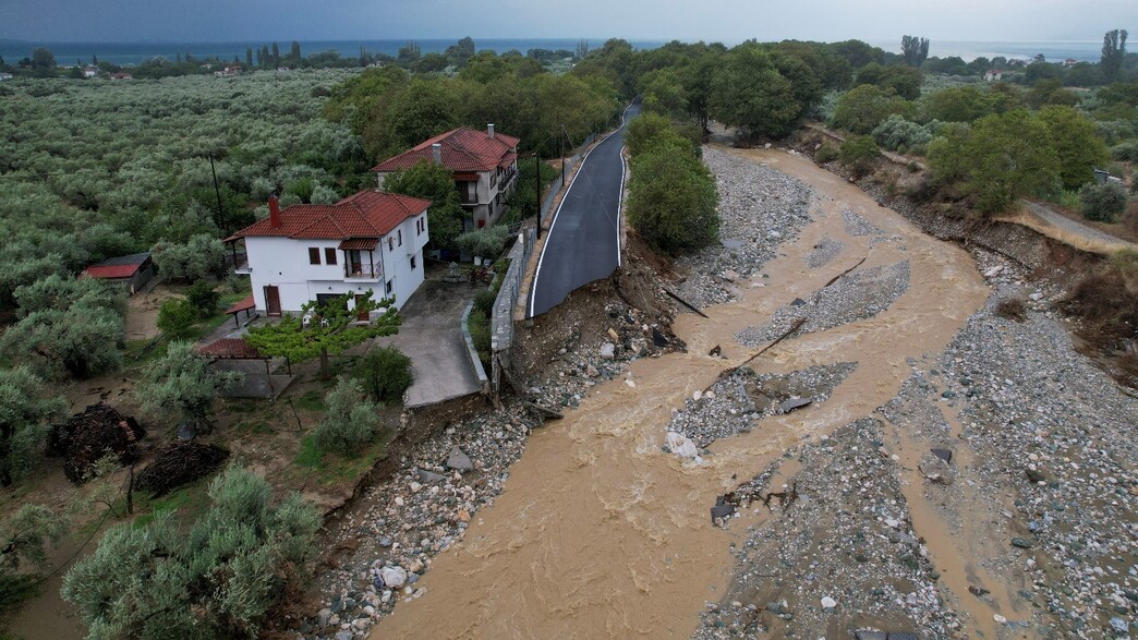 נזקי הגשמים הכבדים ביוון נזקי הגשמים הכבדים ביוון