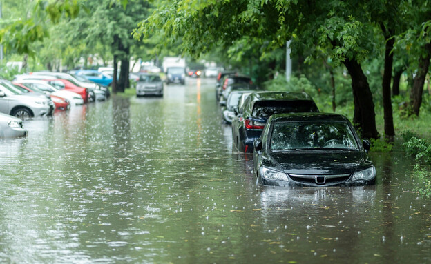 הצפה, גשמים, מכוניות, חורף, הצפות, שלוליות, גשם (צילום: mkfilm, shutterstock)