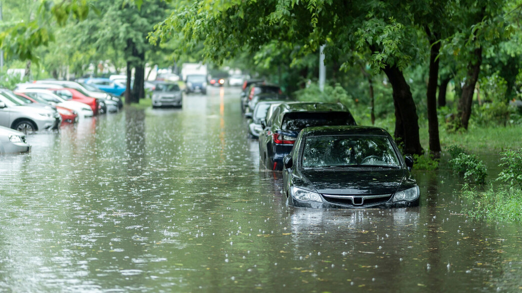 הצפה, גשמים, מכוניות, חורף, הצפות, שלוליות, גשם