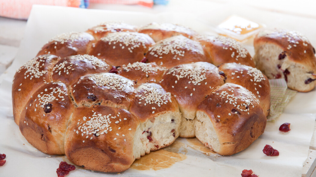 חלה לראש השנה, אביבה חלה לראש השנה, אביבה