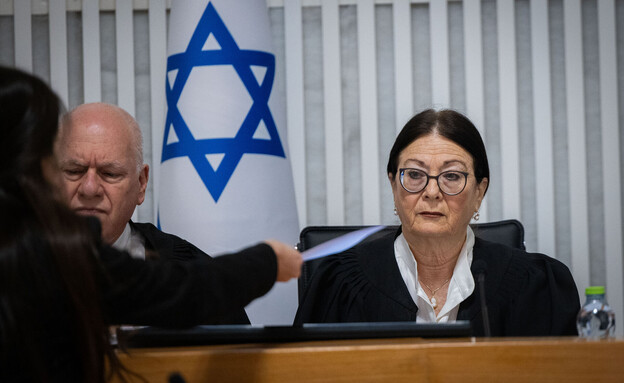 נשיאת בית המשפט העליון אסתר חיות (צילום: יונתן זינדל, פלאש 90)