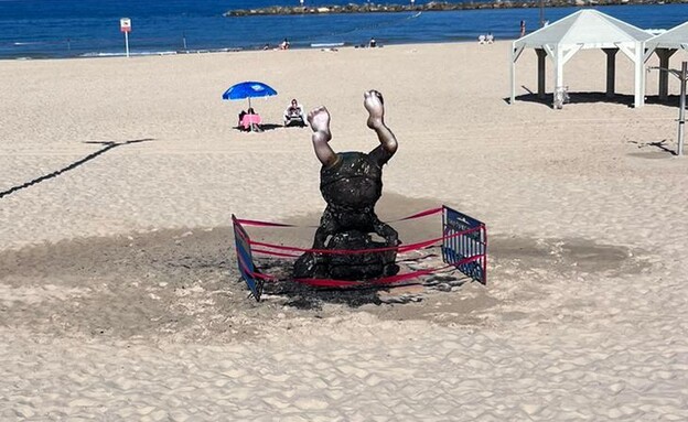 הפסל של בן גוריון בחוף - לשימוש mako (צילום: איתי דגן )