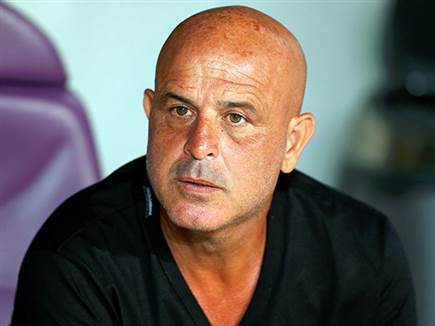 אבוקסיס הגיב עם חילוף כפול (צילום: אלן שיבר)