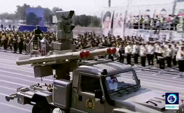 טילים, מל"טים ואמצעי לחימה נוספים במצעד צבאי הבוקר