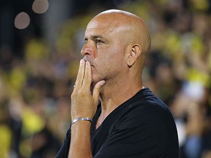 לאבוקסיס יש לא מעט דברים לתקן (צילום: מאור אלקסלסי)