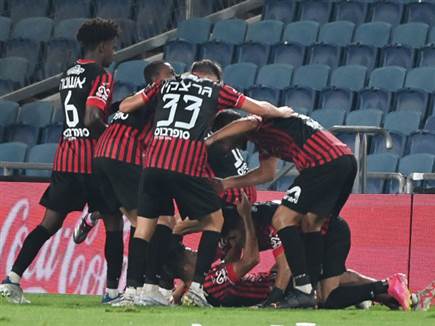 שוויון דרמטי (ברני ארדוב)